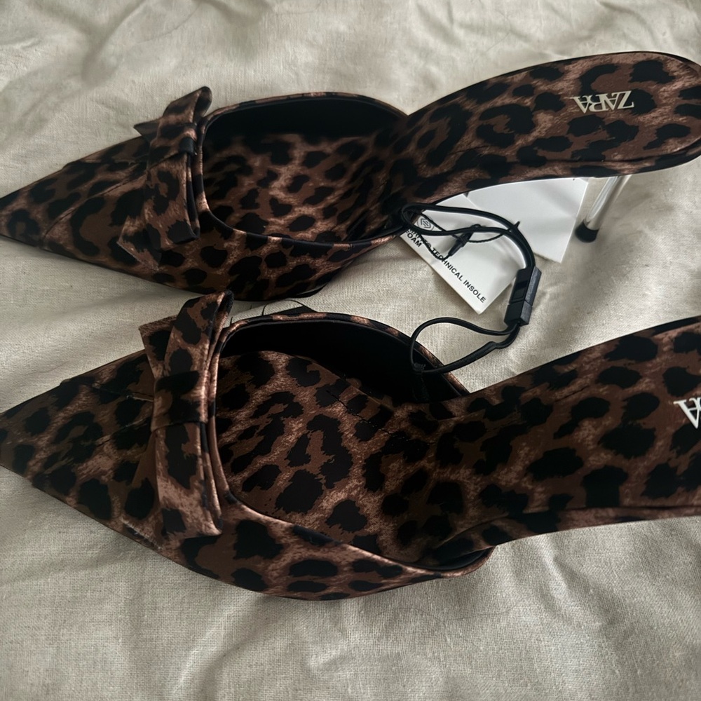 Zara Leopard Print Mules - Picture 3 of 4